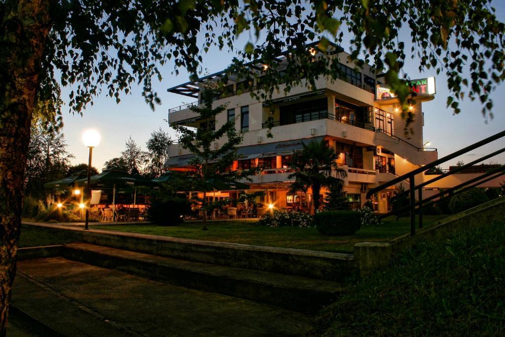 Hotel Le Pont Prijedor Exteriér fotografie